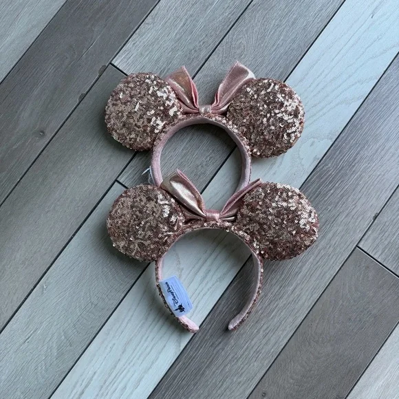 Minnie Mouse Sequined Ear Headband for Adults – Rose Gold - Picture 2 of 4